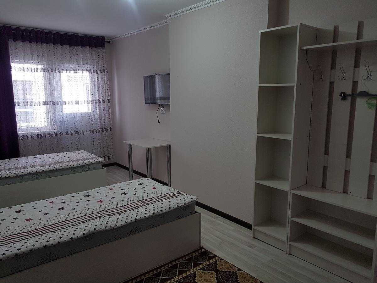 Ak Kalpak Guest House โชลปอน-อาตา ภายนอก รูปภาพ